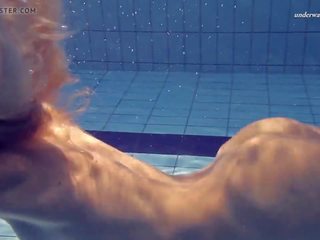 Elena proklova dalam air si rambut perang babe, hd xxx video b4