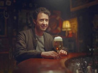 Franziska mettner en bière ad